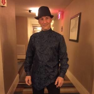 Meet your Posher, Frank